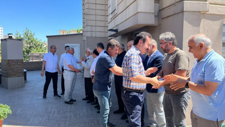 Gönüllü Kuruluşlar Memur Sen'de bayramlaştı