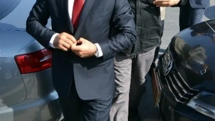 Hdp Eş Genel Başkanı Ve Cumhurbaşkanı Adayı Selahattin Demirtaş: