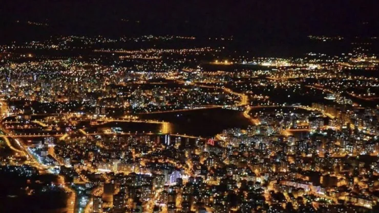 Hıdrellez Tepesi'nden Büyüleyici Şehir Manzarası