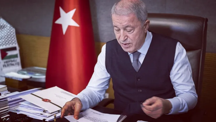 Hulusi Akar: 'Şehitlerimizin ve Gazilerimizin Hakkını Teslim Etmek Boynumuzun Borcu'
