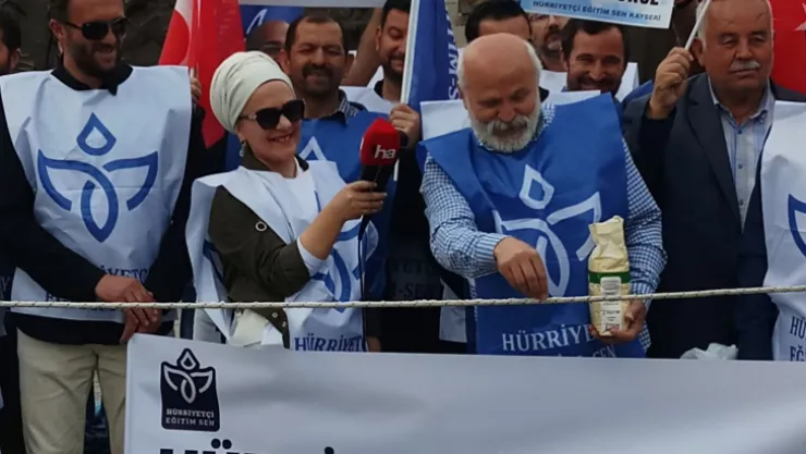 Hürriyetçi Eğitim Sen Kayseri Şubesi Başkanı Coşkunsu, 'En düşük memur maaşı yoksulluk sınırının üzerine çıkarılmalıdır'