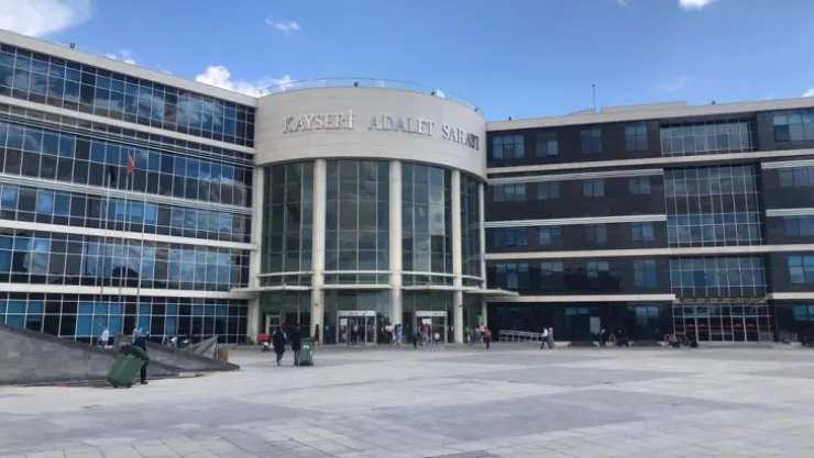 Husumetlisini bayıltan sanığa toplamda 4 yıl 7 ay hapis