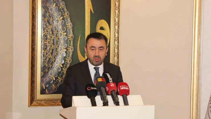 İl Müftüsü Ayvaz: 'Bugün yeryüzü Onun getirdiği değerlerle buluşursa insanlık huzuru yaşayacaktır'