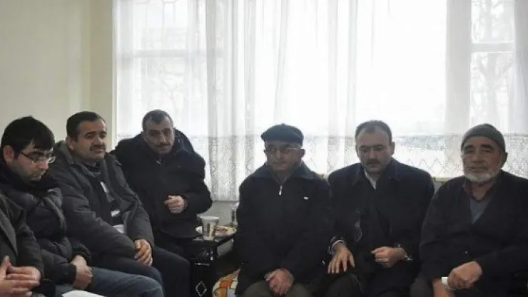 İl Milli Eğitim Müdürü Bilal Yılmaz'dan Acılı Aileye Taziye Ziyareti 