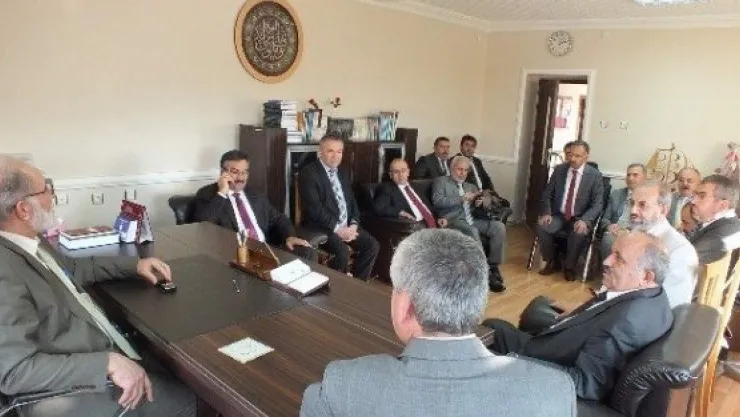 İlçe Müftüleri Toplantısı Sarız'da Yapıldı 