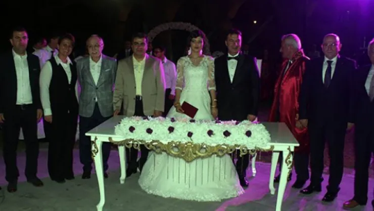 İncesu Belediye Başkanı Karayol'un mutlu günü