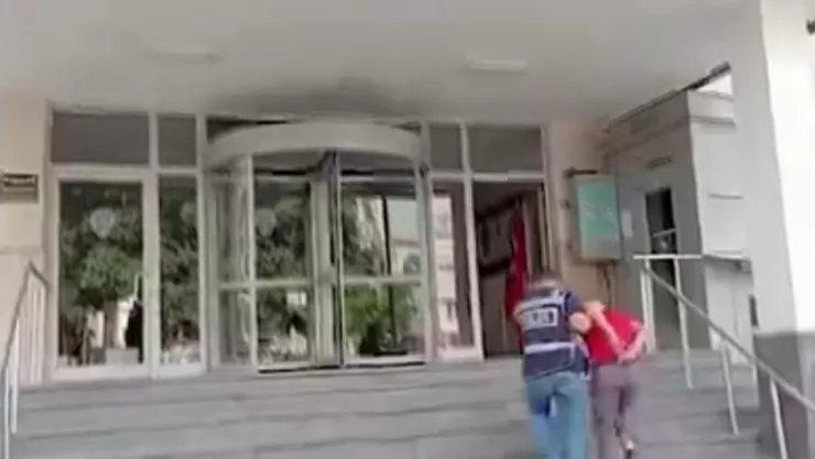 İşyeri yağmalayanlar teker teker toplanıyor