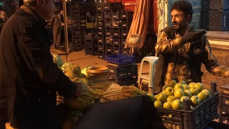 İYİ Partili Yücel, 'Akşam pazarı ziyaret edin, gerçek durumu göreceksiniz'