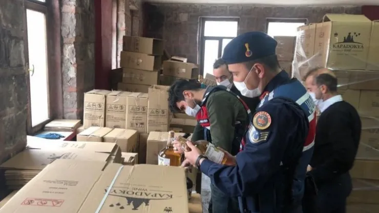 Jandarmadan şok baskın