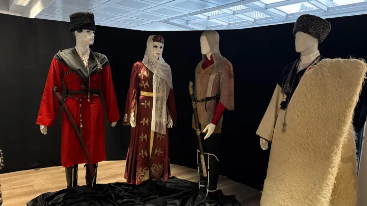 'Kadim Çerkes El Sanatları' sergisi açıldı