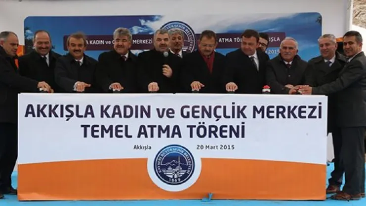 Kadın ve Gençlik Merkezi'ne ilk harç kondu