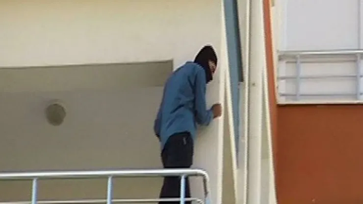 Kar maskeli intihar girişimi