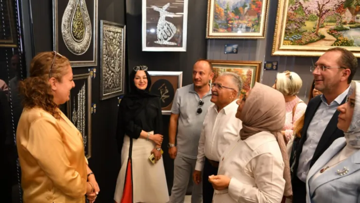 KAYMEK 2025 Geleneksel Yıl Sonu Sergisi Açıldı