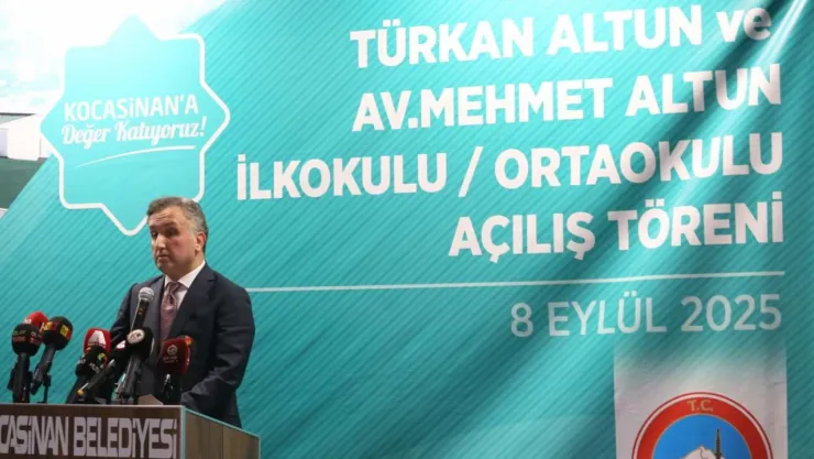 Kayseri'de 306 bin öğrenci 13 bin derslikte ders başı yaptı