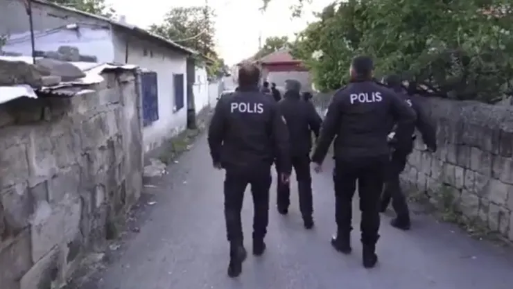 Araması bulunan 14 kişi yakalandı