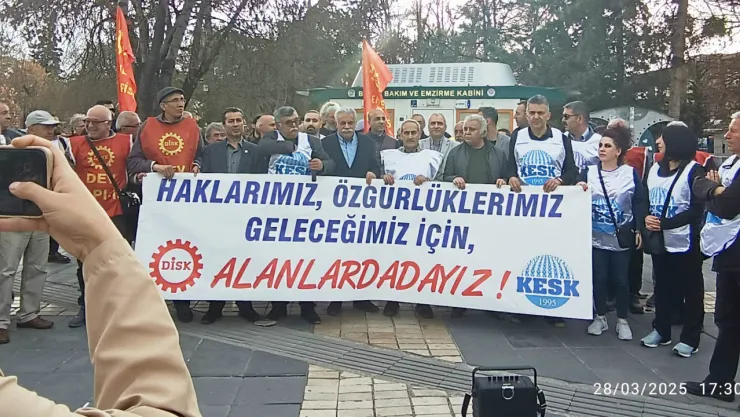 Kayseri'de 'Demokrasi ve Emek' mitingi: 'Ekonomik krizin bedelini halk ödüyor'