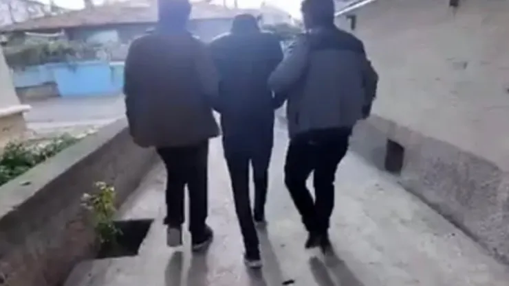 Kayseri'de eş zamanlı hırsızlık operasyonu: 10 gözaltı