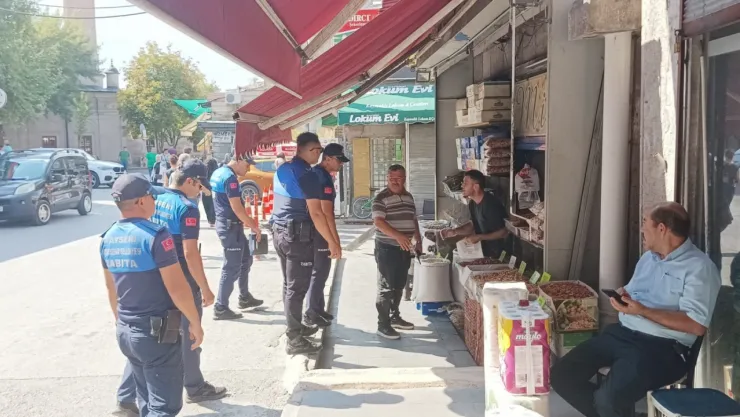 Kayseri'de Kaldırım İşgallerine Karşı Sıkı Denetim: 225 Yasal İşlem Uygulandı