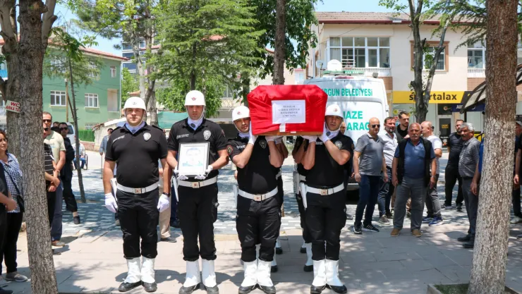 Kayseri'de öğrenim gören Başkomiser, son yolculuğuna uğurlandı