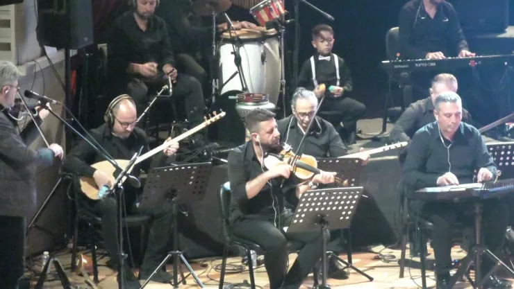 Kayseri'de Öğretmenler, şarkılarla 24 Kasım'ı kutladı