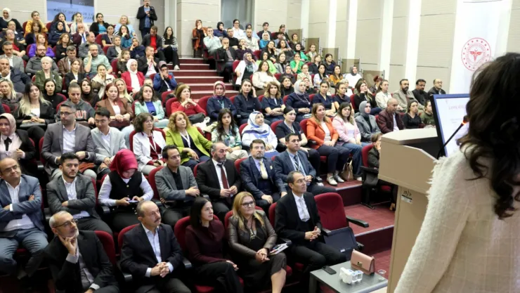 Kayseri'de sağlık tesislerine bebek dostu programı değerlendirmesi