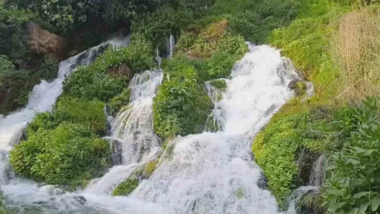 Kayseri'de turistlerin yeni gözdesi: Yeşilköy Şelalesi