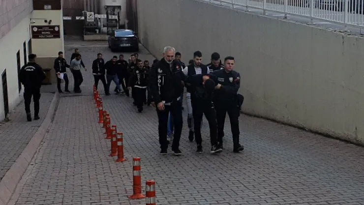 Kayseri'de uyuşturucuya geçit yok: 9 kişi adliyede