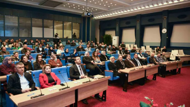 Kariyer Konferansında 'stres ve zaman yönetimi' anlatıldı