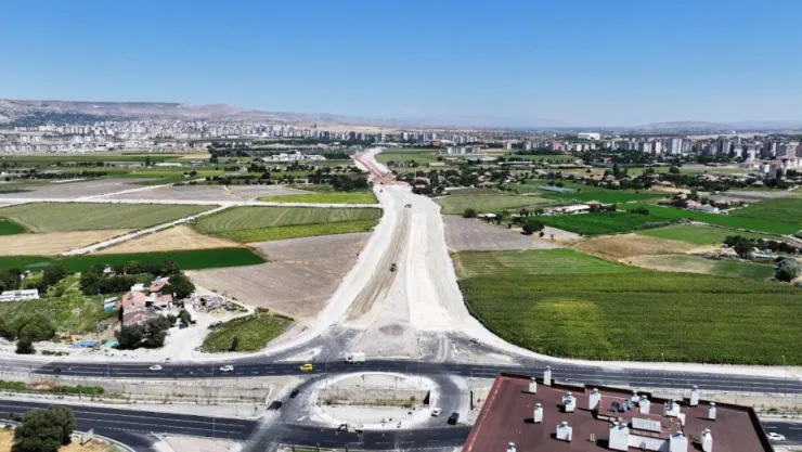 Kayseri'nin iki büyük bulvarı birbirine bağlanıyor: Yol 6.5 km kısalıyor