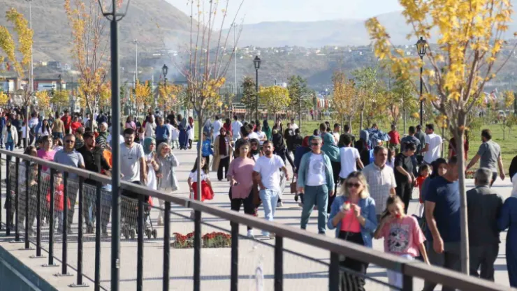 Kayseri, Recep Tayyip Erdoğan Millet Bahçesi'ne akın ediyor
