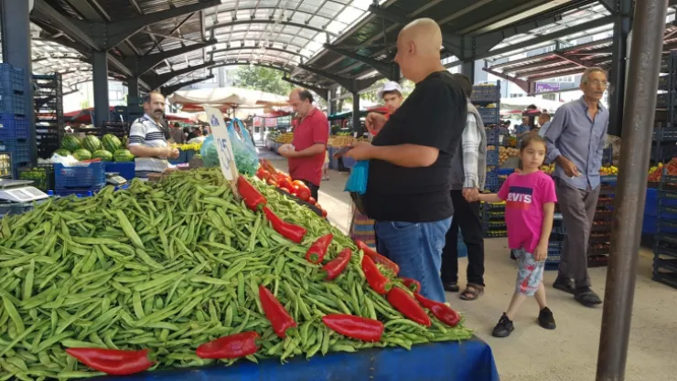 Sezonunda domates 15 TL'nin altına düşmedi