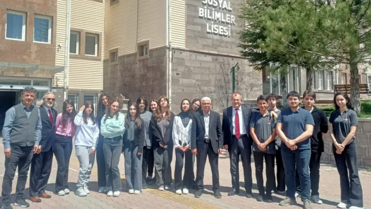 Kayseri Yazarlar Biriği 'Yazar Okulu' seminerleri devam ediyor
