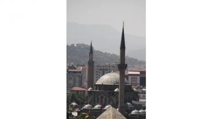 Kayseri'de şehitler için tüm camilerde sela verildi