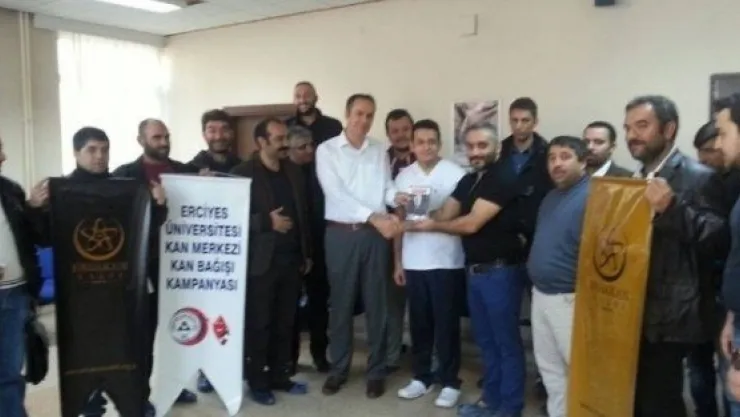 Kayseri Erbakan Vakfı'ndan Kan Bağışı 