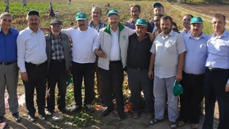 Kayseri Şeker'den bir destek de pancar tarlalarının ilaçlanmasına geldi