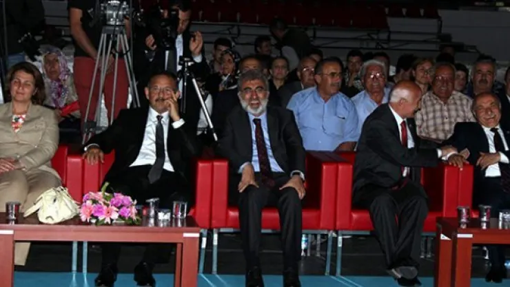 Kayseri'de yaşayan Sivaslılar 'Sivaslılar Gecesi'nde buluştu