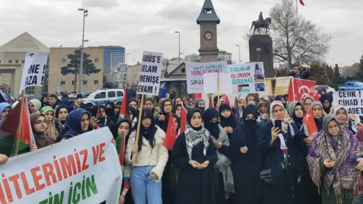 Kayserili Hanımlar Gazze için yürüdü