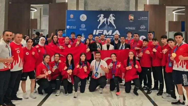 Kayserili Muaythaiciler Abu Dabi'den 1 altın, 3 bronz madalyayla döndü