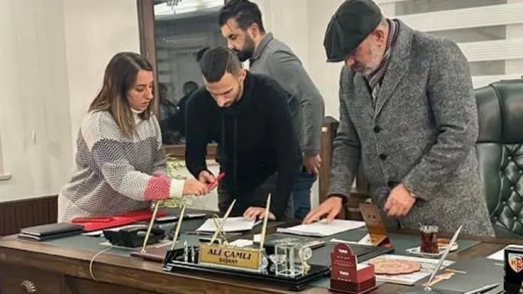 Kayserispor Başkanı Ali Çamlı: 'Onur Bulut ile yapılan protokole imza atmadım'