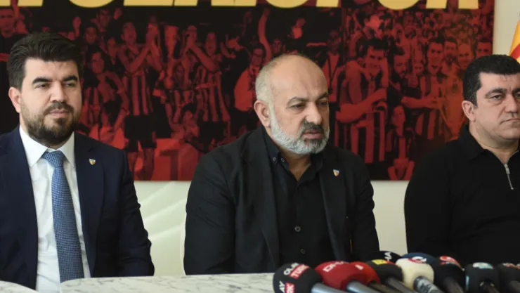 Kayserispor'da takım sezonu açtı, yönetim sessiz