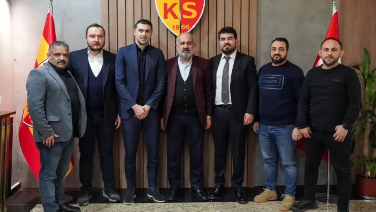 Kayserispor, teknik direktör Burak Yılmaz ile 2.5 yıllık sözleşme imzaladın