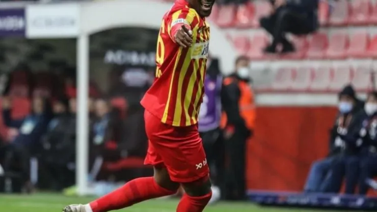 Kayserisporlu Thiam'ın takımı çeyrek finale yükseldi