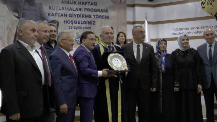 KAYSO'da yılın ahisine kaftanı giydirildi