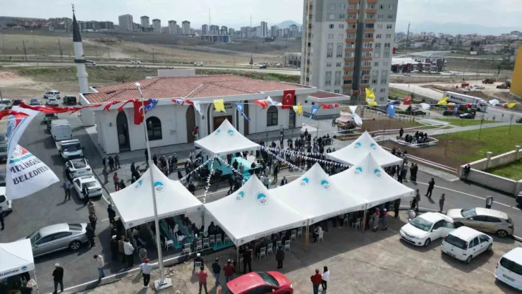 Gesi Fatih Mahallesi'nde Elmacıoğlu Cami Açıldı