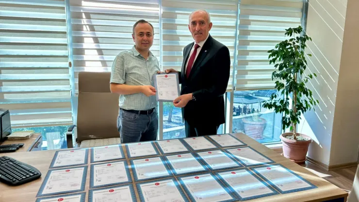 KESOB'un konut projesinde arsaların tapuları alındı