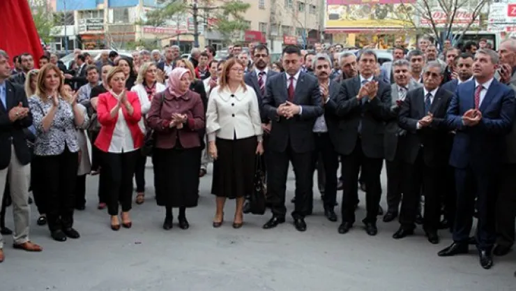 Kilci seçim bürosu açtı
