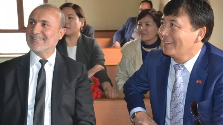 KIRGIZİSTAN CUMHURİYETİ ANKARA BÜYÜKELÇİSİ DZHUNUSOV'DAN KAYDERS'E ZİYARET