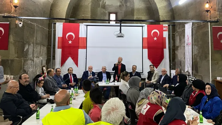 Kızılay Kayseri Şubesi'nde bayramlaşma coşkusu