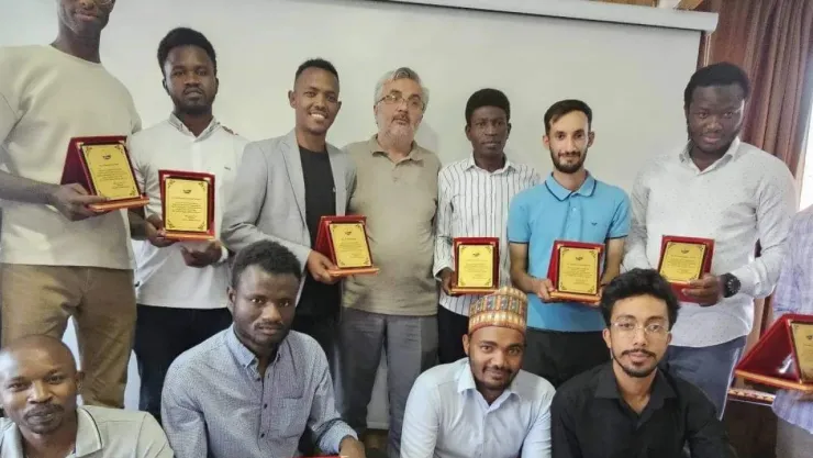 KUDER Uluslararası Öğrenci Derneği'nde mezuniyet sevinci