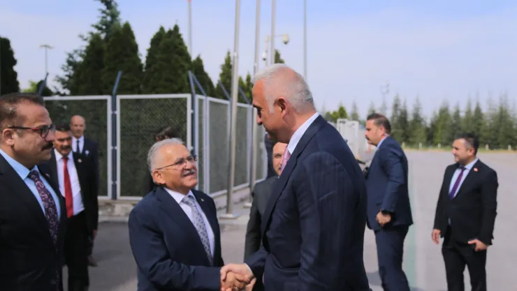 Kültür ve Turizm Bakanı Ersoy Kayseri'de